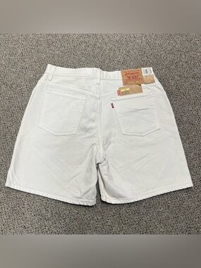 Brand New Womens Vtg Levis Jorts